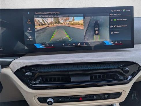 Used 2025 BMW 330i Sedan w/ Premium Package image 14