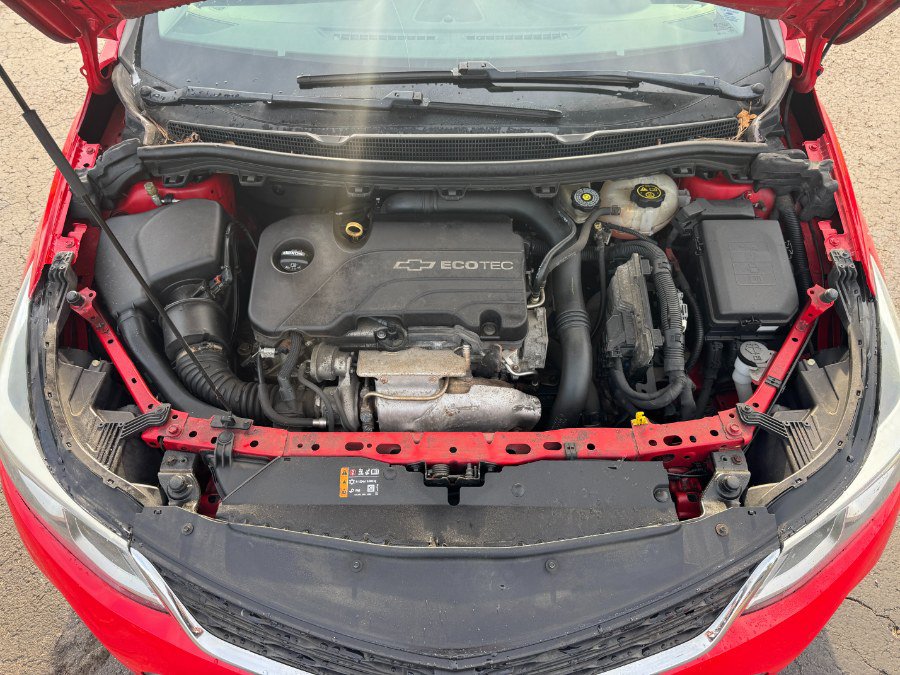 Used 2017 Chevrolet Cruze LS FWD image 23