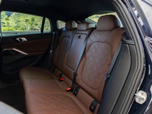 Certified 2025 BMW X6 xDrive40i image 24