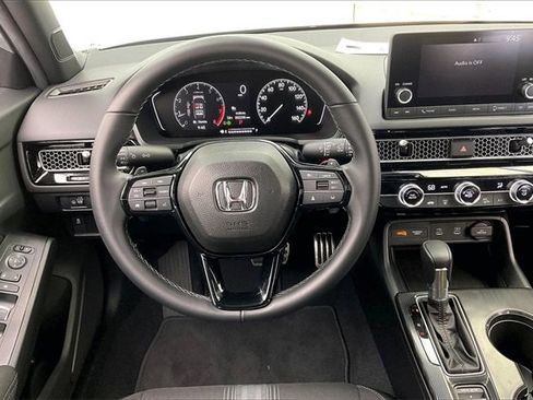 Certified 2025 Honda Civic Sport image 5