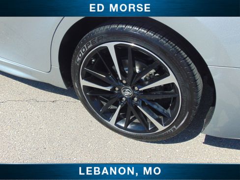 Used 2018 Toyota Camry XSE w/ Driver Assist Package image 9