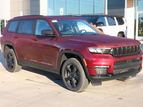 New 2025 Jeep Grand Cherokee L Limited w/ Luxury Tech Group II image 1