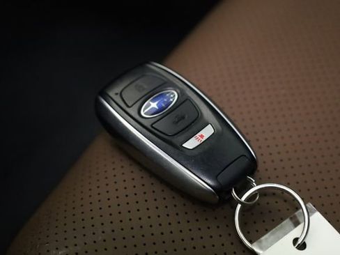 Used 2024 Subaru Ascent Touring image 38