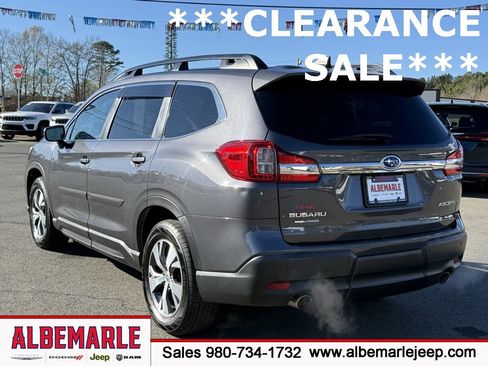 Used 2019 Subaru Ascent Premium image 7
