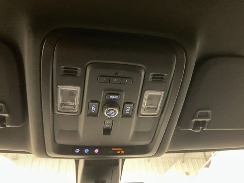 Used 2021 GMC Yukon AT4 image 24