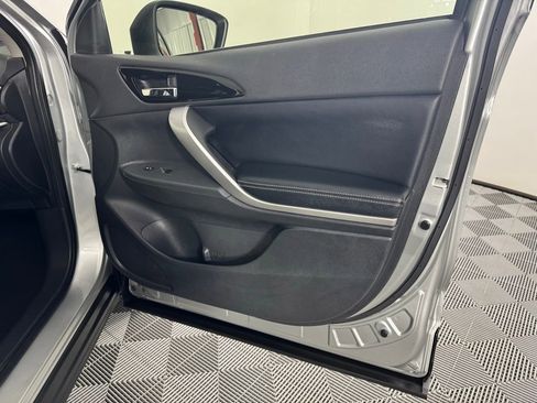 Used 2024 Mitsubishi Eclipse Cross SE image 32