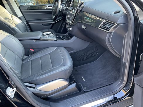 Used 2018 Mercedes-Benz GLS 550 4MATIC image 52