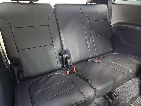 Certified 2020 Chevrolet Traverse LT w/ LT Premium Package image 17