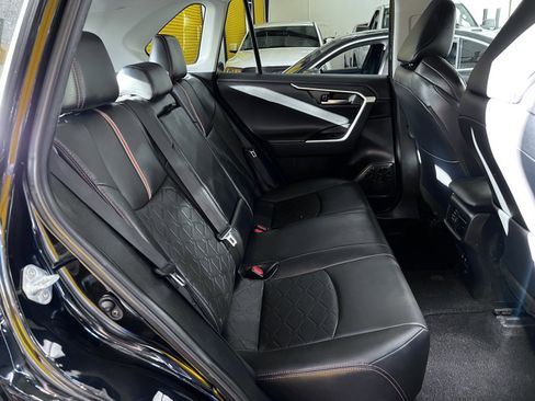 Used 2021 Toyota RAV4 Adventure image 17