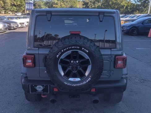 Used 2019 Jeep Wrangler Unlimited Rubicon AWD/4WD image 7