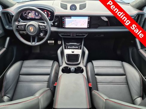 Used 2025 Porsche Cayenne GTS image 14