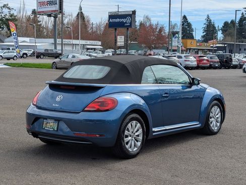 Used 2018 Volkswagen Beetle 2.0T S image 5