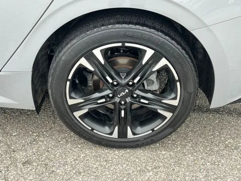 Used 2023 Kia K5 GT-Line image 35