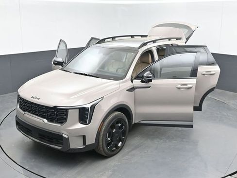 Used 2025 Kia Sorento SX Prestige w/ Olive Brown Leather Package image 54