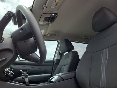 Used 2025 Hyundai Tucson SEL FWD image 20