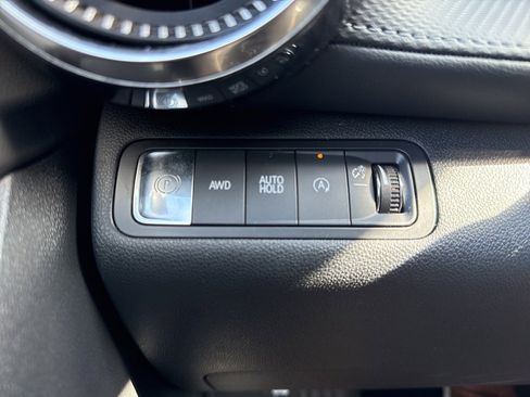 Certified 2025 Chevrolet Equinox LT image 18