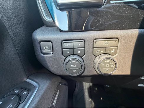 New 2026 Chevrolet Silverado 1500 RST w/ Convenience Package II AWD/4WD image 19