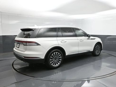 Used 2022 Lincoln Aviator Reserve w/ Elements Package Plus RWD image 11