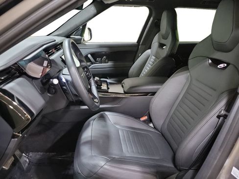 Used 2024 Land Rover Range Rover Sport AWD/4WD image 13