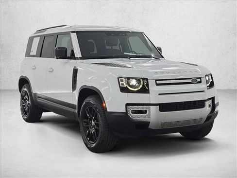 Used 2024 Land Rover Defender 110 S AWD/4WD image 3