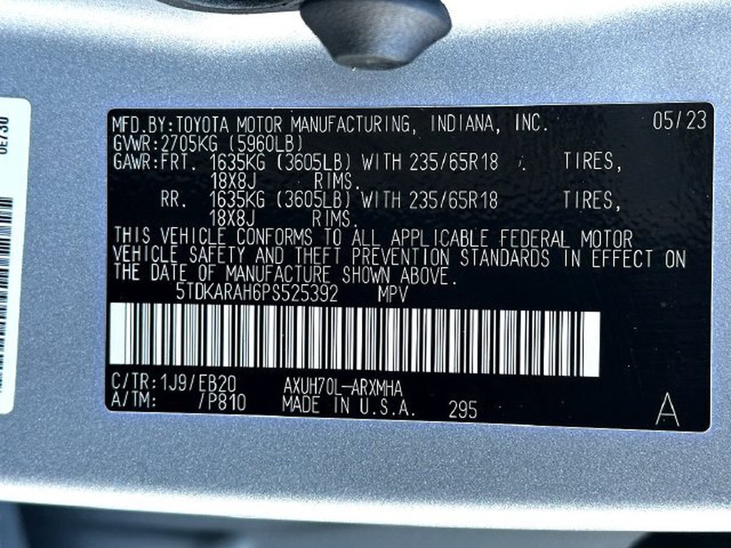 Used 2023 Toyota Highlander XLE FWD image 34