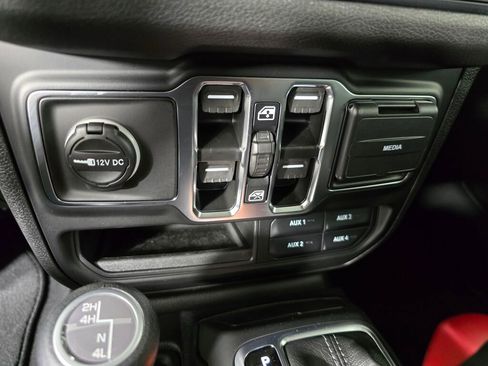 New 2025 Jeep Wrangler Sport image 27