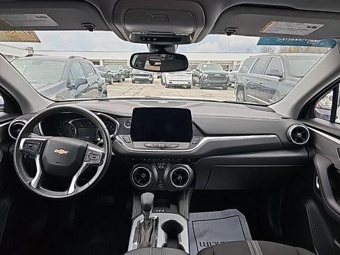Used 2024 Chevrolet Blazer LT w/ Convenience Package image 4