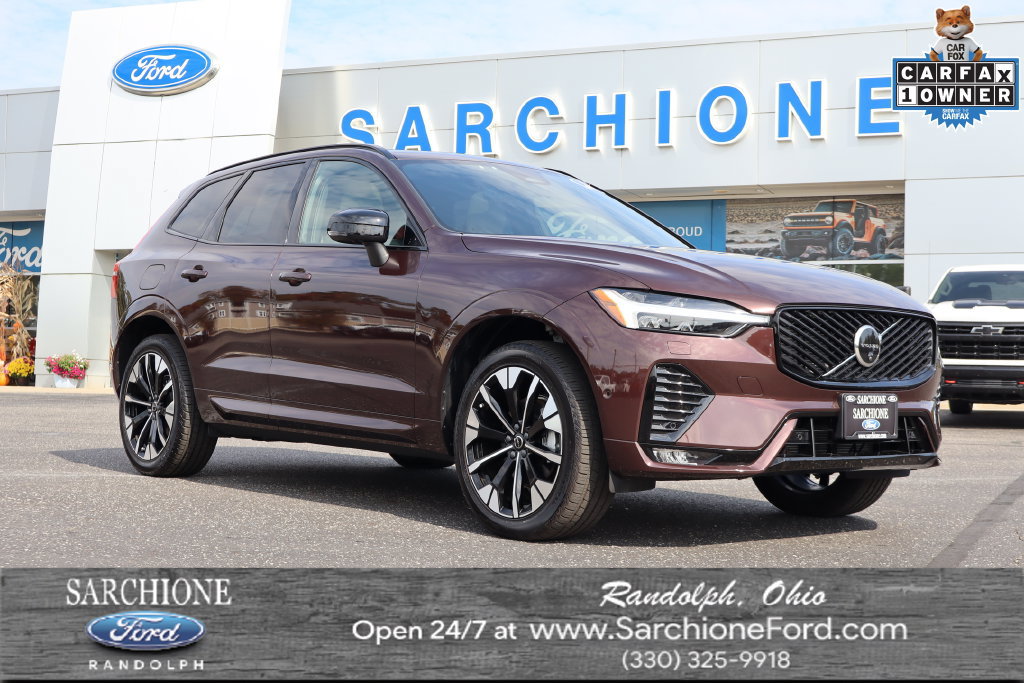 Used 2026 Volvo XC60 B5 Plus w/ Climate Package AWD/4WD image 1