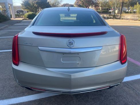 Used 2013 Cadillac XTS Luxury image 8