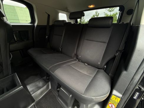 Used 2010 Toyota FJ Cruiser 4WD w/ Upgrade Pkg 2 image 22