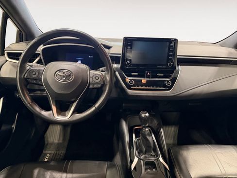 Used 2020 Toyota Corolla XSE FWD image 11