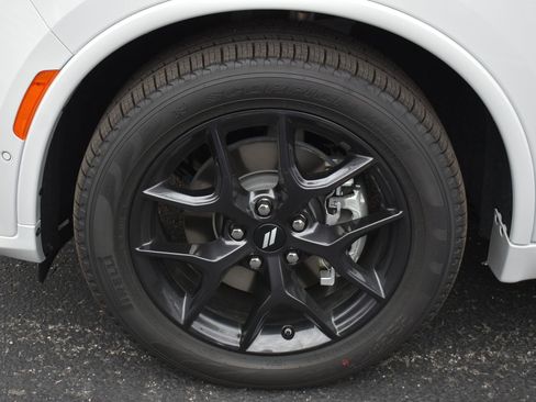 New 2026 Dodge Durango GT image 10