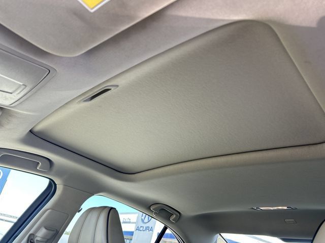 Used 2019 Acura TLX w/ Technology Package FWD image 33
