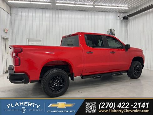 Used 2021 Chevrolet Silverado 1500 Custom Trail Boss AWD/4WD image 2