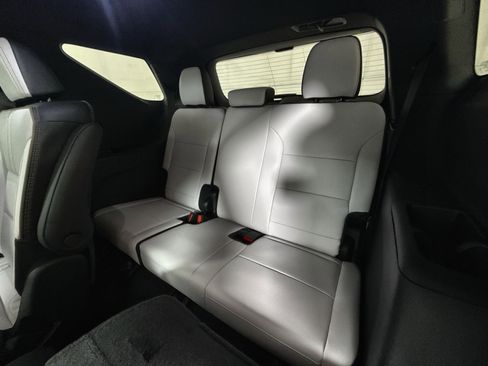 New 2026 Chevrolet Traverse High Country image 26