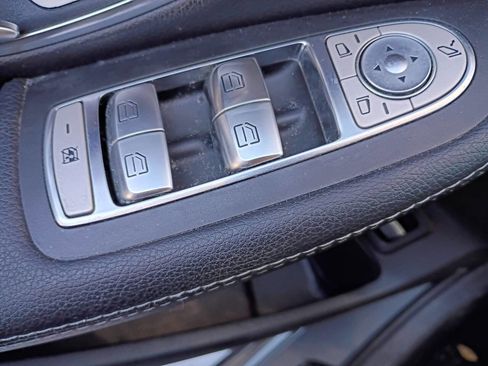 Used 2016 Mercedes-Benz C 300 4MATIC Sedan w/ Multimedia Package image 17