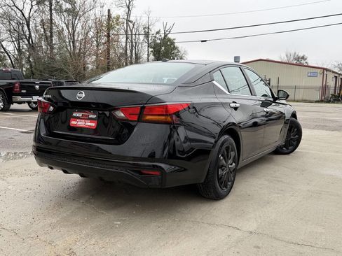 Used 2020 Nissan Altima 2.5 S image 4