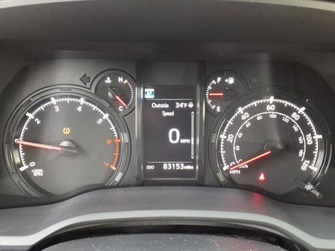 Used 2020 Toyota 4Runner SR5 image 32