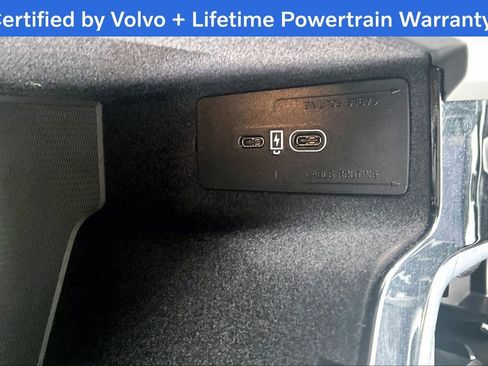 Certified 2024 Volvo S60 B5 Core image 32