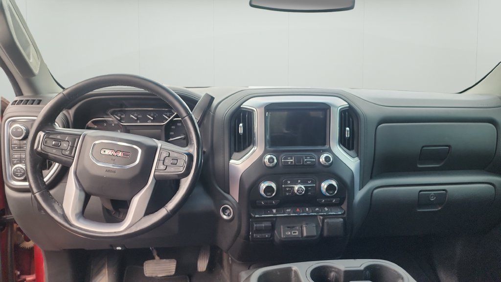 Used 2021 GMC Sierra 2500 SLT w/ X31 Off-Road Package AWD/4WD image 12