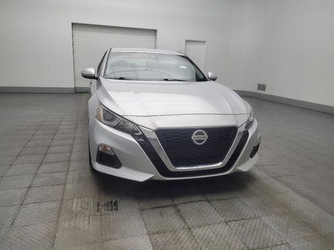 Used 2021 Nissan Altima 2.5 S w/ Driver Assist Package FWD image 14
