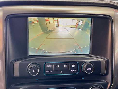 Used 2018 Chevrolet Silverado 1500 High Country AWD/4WD image 14