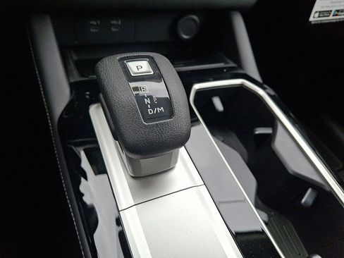 New 2026 Mitsubishi Outlander ES AWD/4WD image 7