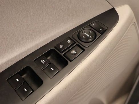 Used 2017 Hyundai Tucson SE image 8