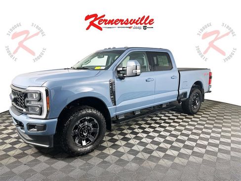 Used 2023 Ford F250 Lariat w/ Sport Appearance Package image 3