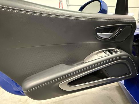 Used 2013 SRT Viper GTS w/ GTS Laguna Interior Pkg image 95