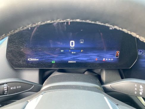 Used 2025 Chevrolet Equinox EV LT w/ LPO, All-Weather Mat Package FWD image 26