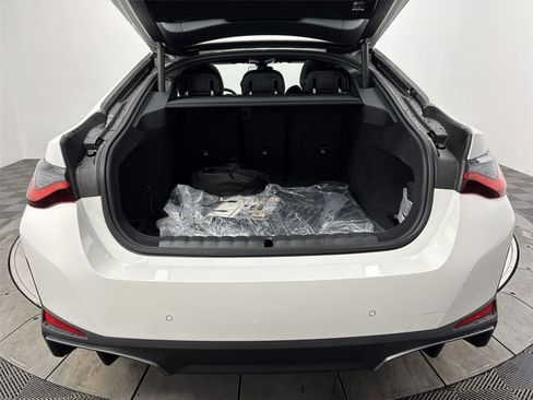 New 2026 BMW i4 xDrive40i w/ Parking Assistance Package image 21