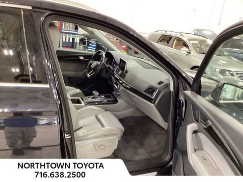Used 2020 Audi Q5 Prestige AWD/4WD image 11