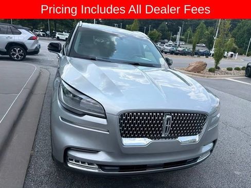 Used 2020 Lincoln Aviator Reserve w/ Equipment Group 201A RWD image 10